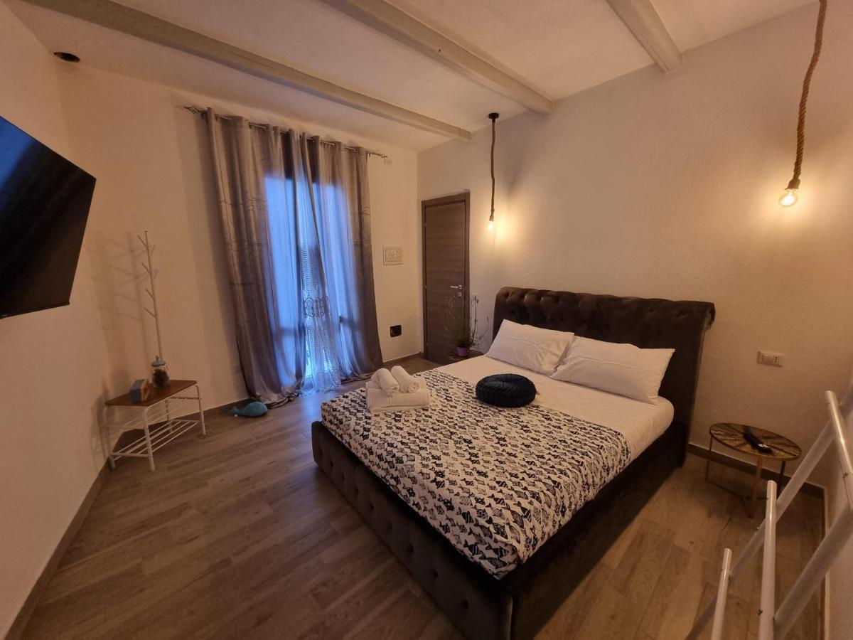 Suite Cornelia Santa Teresa Gallura Ngoại thất bức ảnh