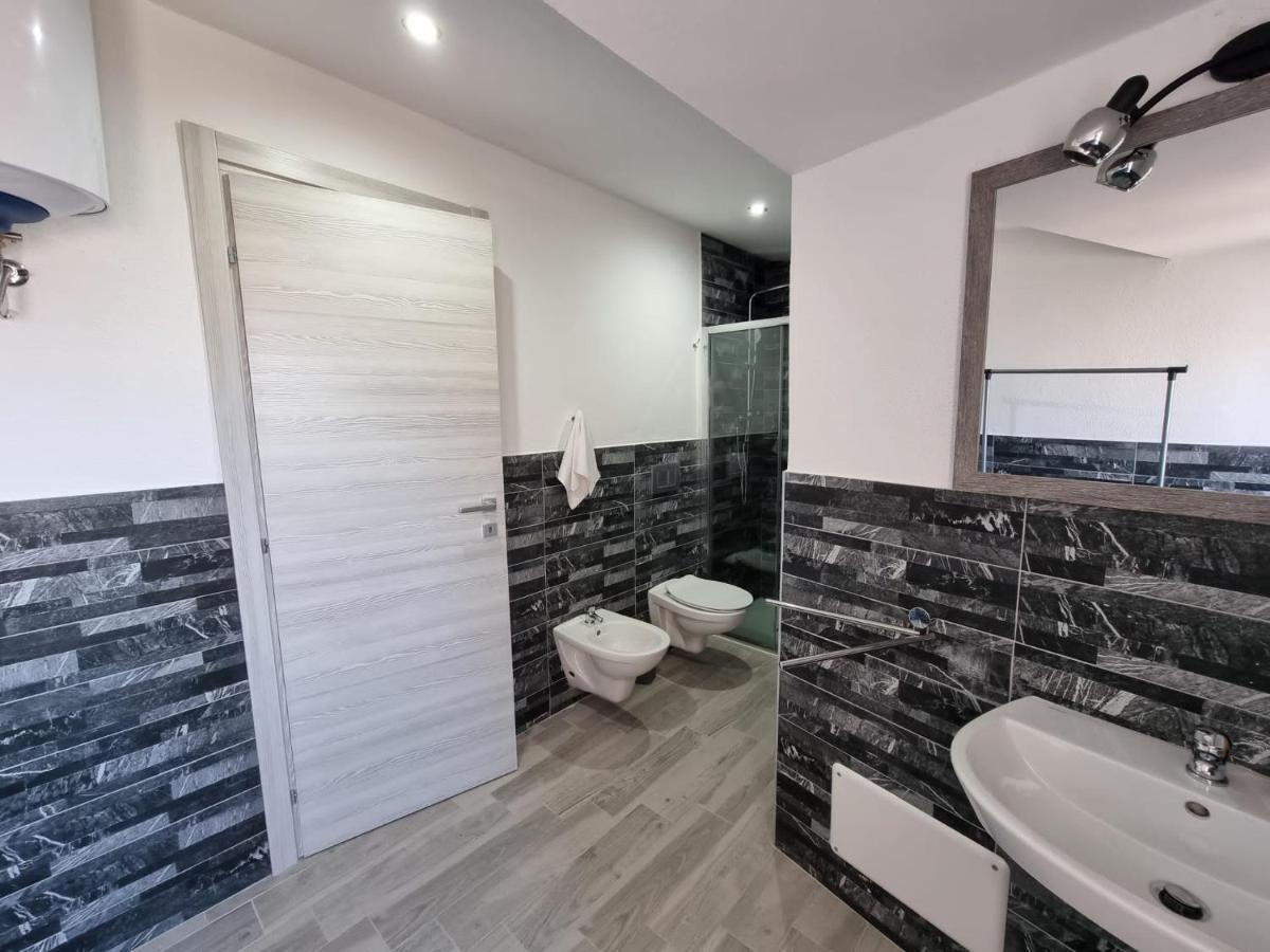 Suite Cornelia Santa Teresa Gallura Ngoại thất bức ảnh