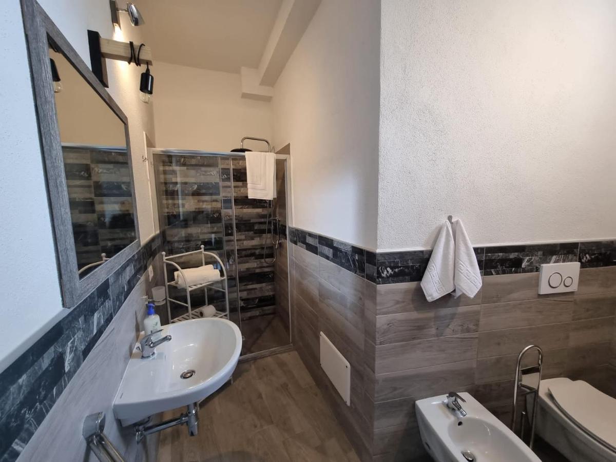 Suite Cornelia Santa Teresa Gallura Ngoại thất bức ảnh