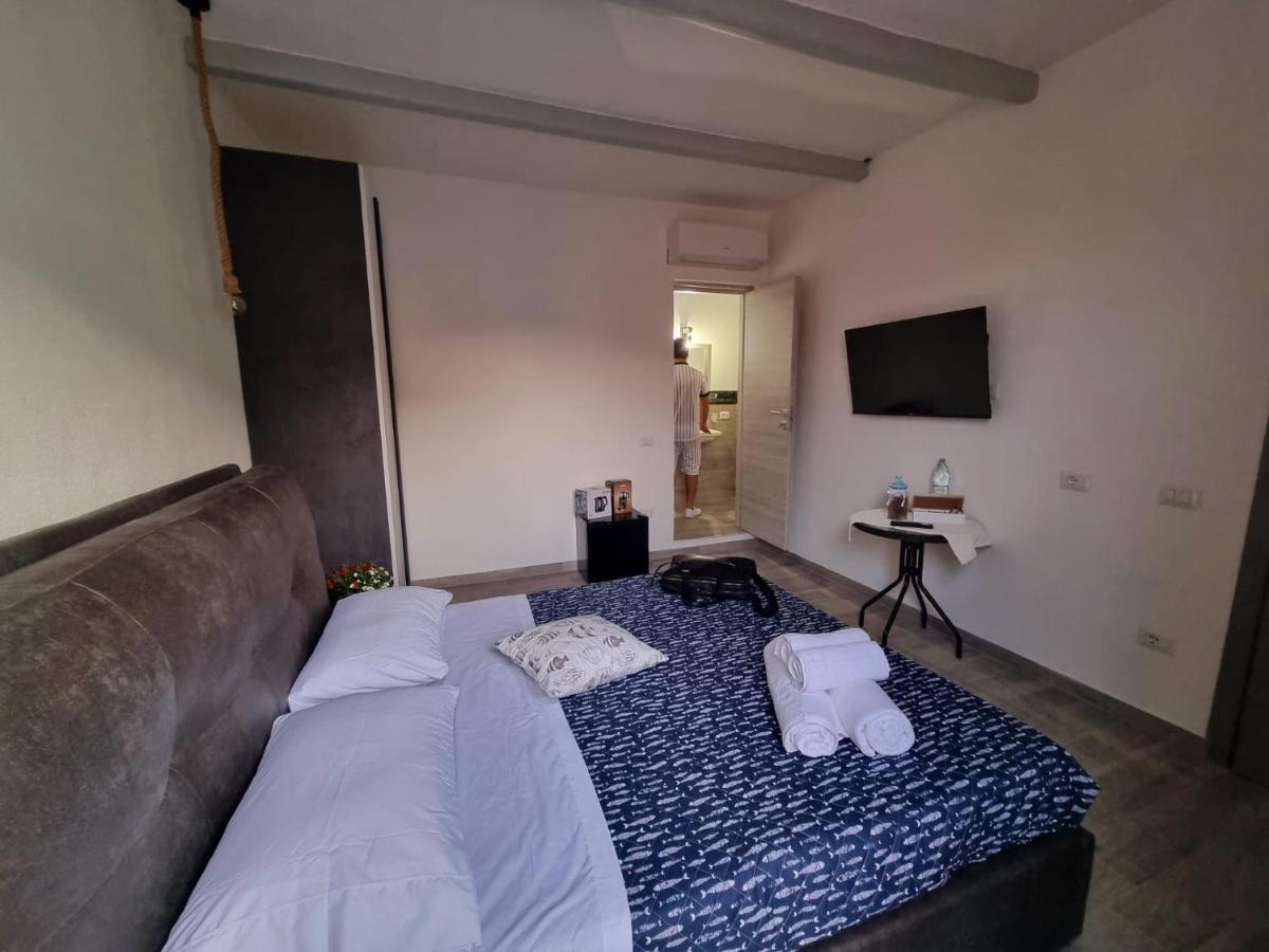 Suite Cornelia Santa Teresa Gallura Ngoại thất bức ảnh